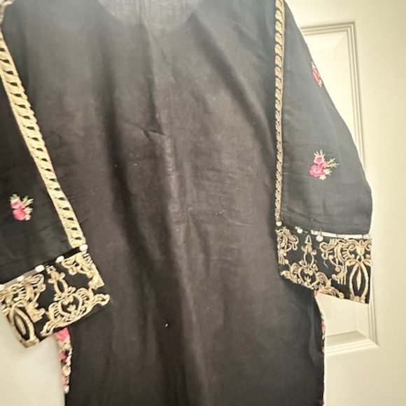 Kurti, Kameez, Shirt  Pakistani /Indian - Picture 6 of 6